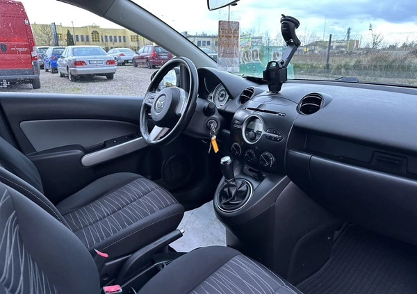 Mazda 2 cena 12900 przebieg: 233000, rok produkcji 2009 z Goleniów małe 497
